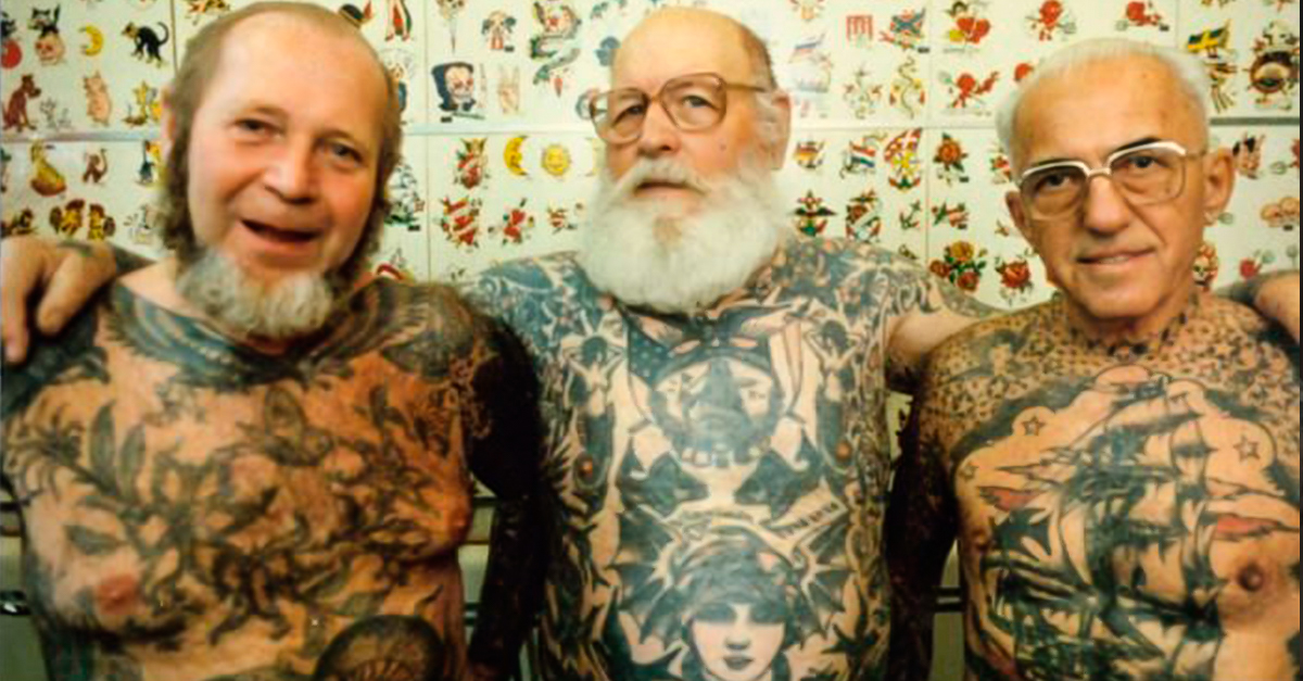 Abuelos te enseñan a nunca arrepentirte de tus tatuajes